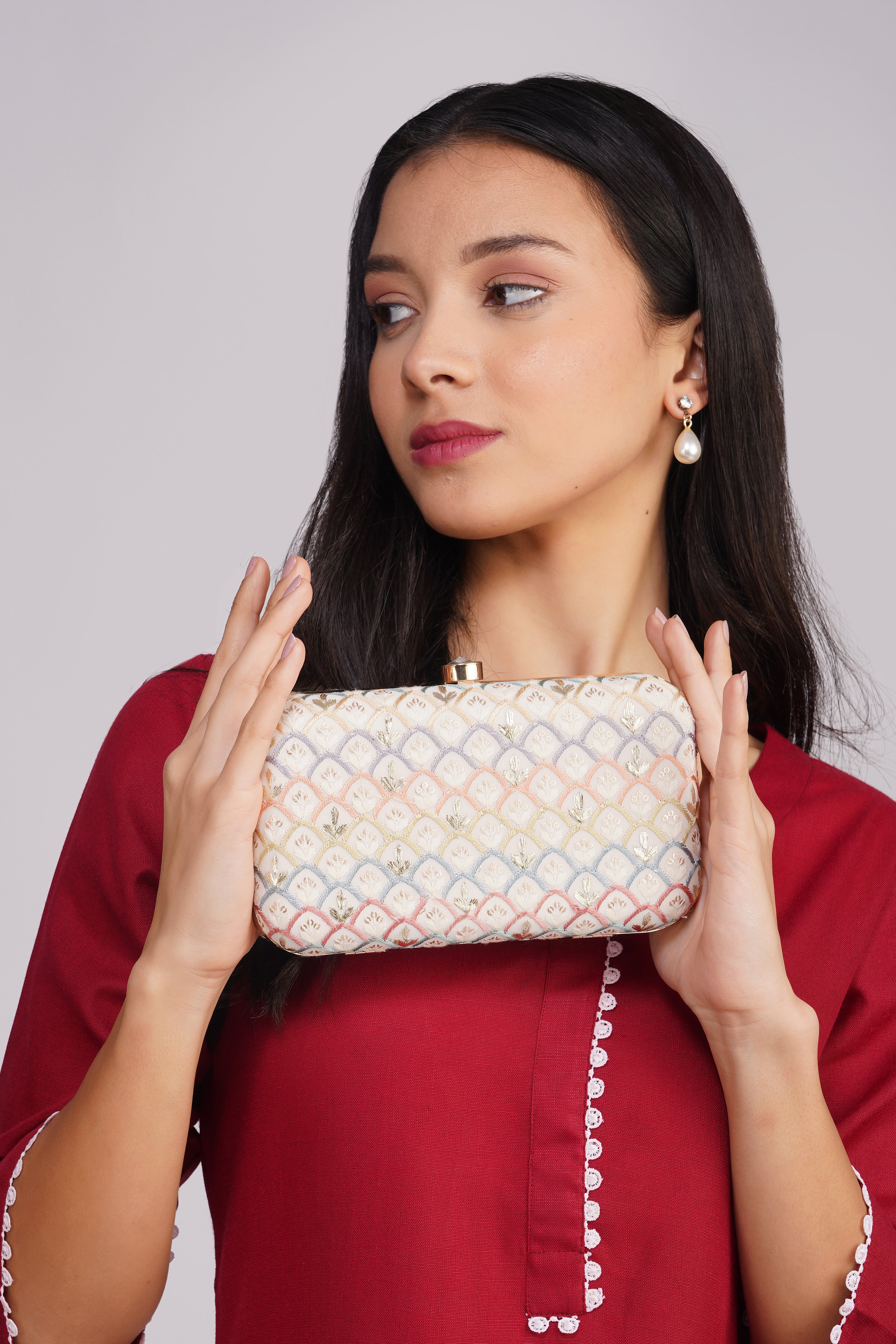 Nice-G's Lavender Lush Clutch: A Stylish Essential